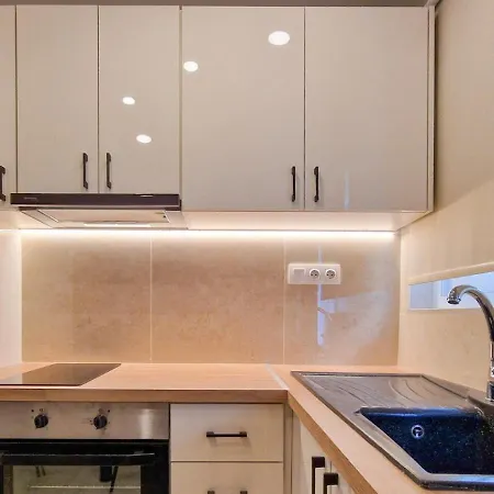 Corfu Downtown Hideaway Apartament